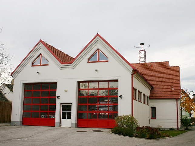 Pttelsdorf, Neues Feuerwehrhaus
