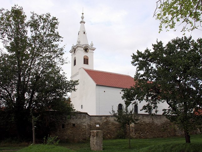 Wulkaprodersdorf, Pfarrkirche Zur Kreuzerhhung