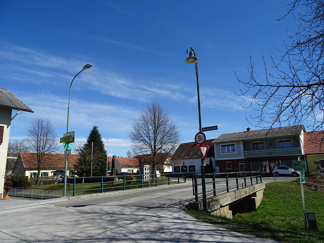 Knigsdorf, Bachstrae