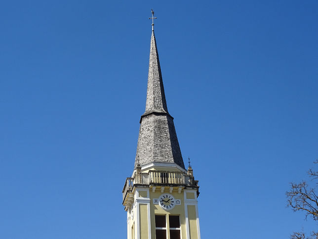 Knigsdorf, Kirchen