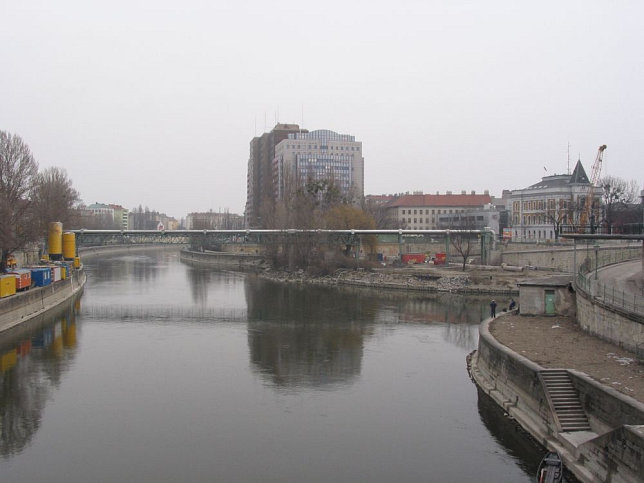 Provisorische Donaukanal Rohrbrcke