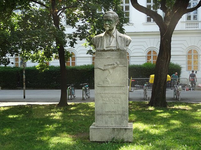 Siegfried-Marcus-Denkmal