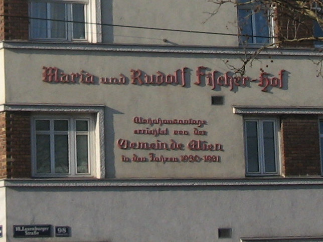 Maria-und-Rudolf-Fischer-Hof