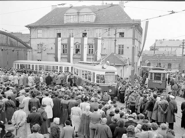 Betriebsbahnhof Joachimsthalerplatz am 22. Mai 1954