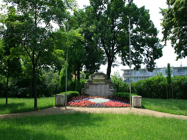 Kriegerdenkmal Essling