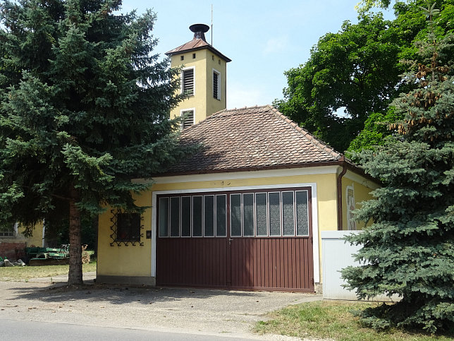 Parbasdorf, Altes Feuerwehrhaus