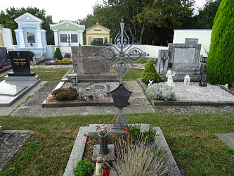 Friedhof Burgau (mit Burgauberg)