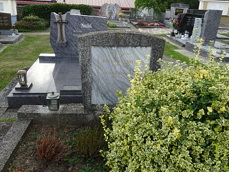 Friedhof Burgau (mit Burgauberg)