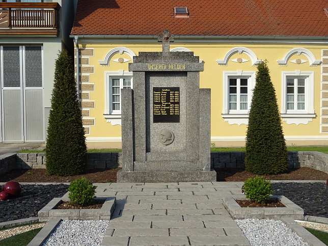 Großbachselten, Kriegerdenkmal