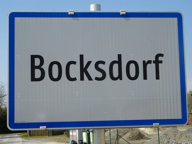 Bocksdorf, Ortstafel