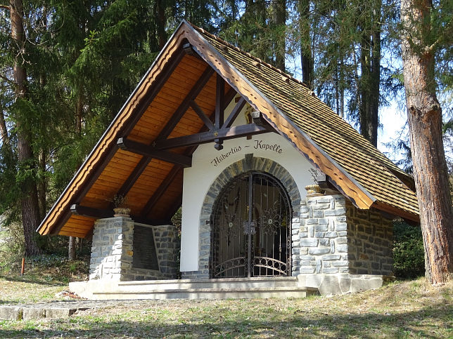 Burgauberg, Hubertuskapelle