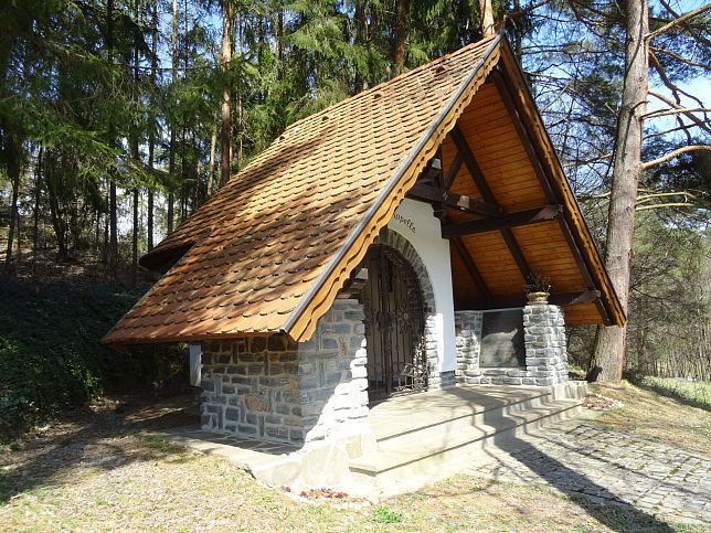 Burgauberg, Hubertuskapelle