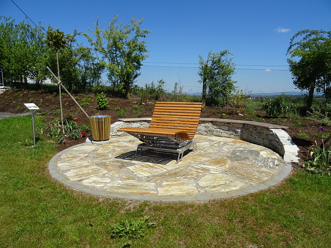 Burgauberg, Aussichtswarte