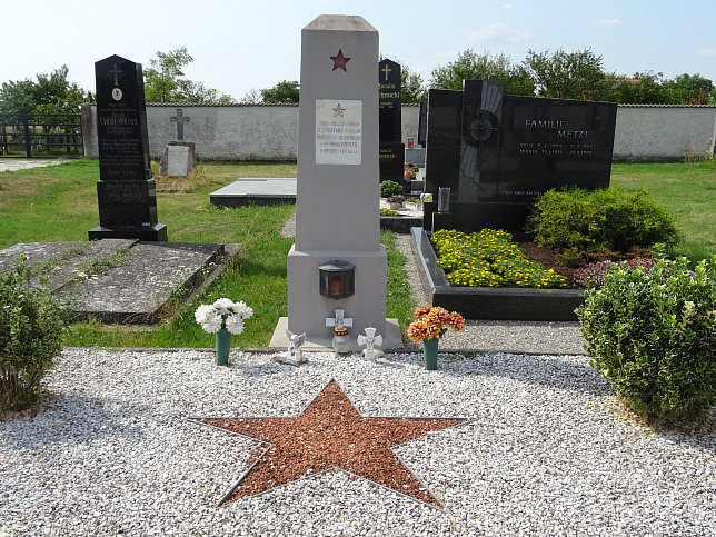 Deutsch Jahrndorf, Sowjetische Soldaten