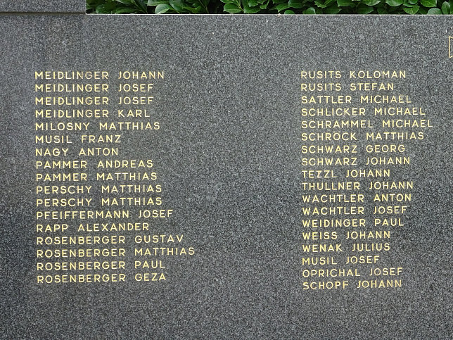 Deutsch Jahrndorf, Kriegerdenkmal