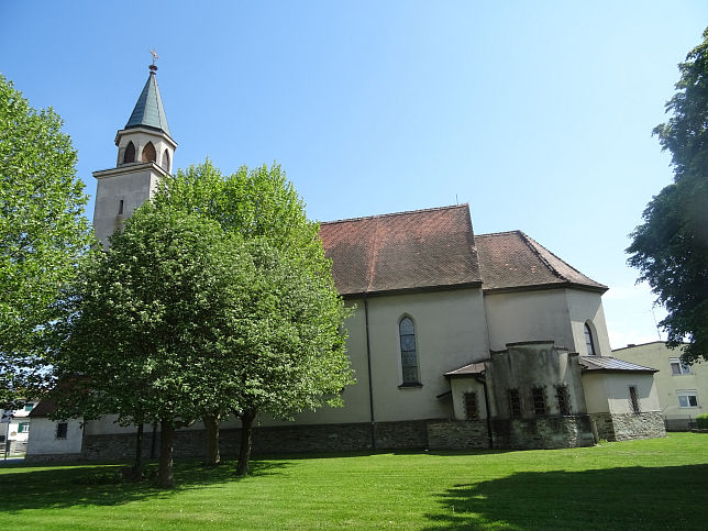 Deutsch Schützen, Pfarrkirche Mariä Namen