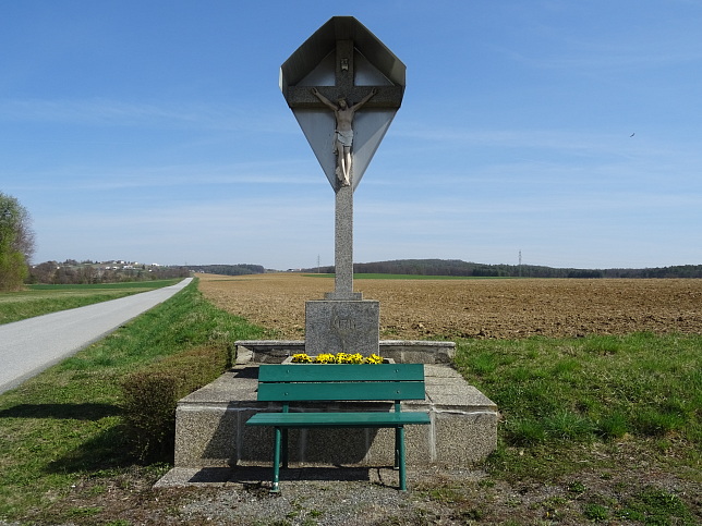 Dt. Tschantschendorf, Kreuz