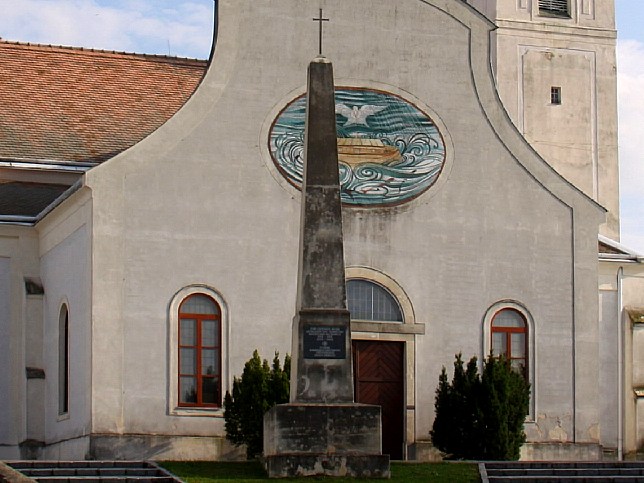 Deutschkreutz, Obelisk