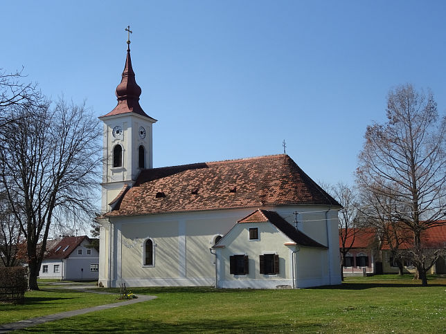 Dobersdorf, Kirche