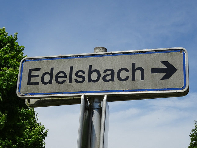 Edelsbach, Wegweiser