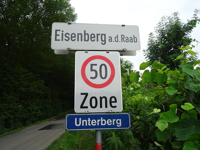 Eisenberg an der Raab, Ortstafel