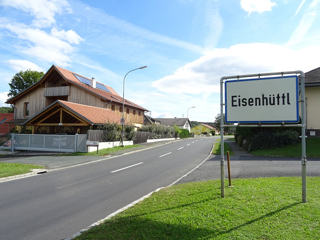 Eisenhüttl, Ortstafel