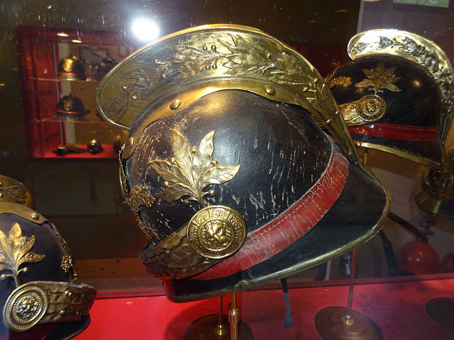 Glasing, Feuerwehrhelm