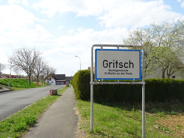 Gritsch, Ortstafel