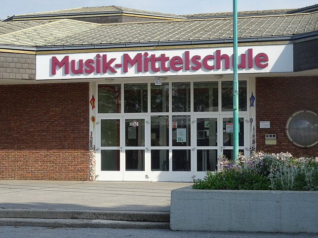 Großpetersdorf, Musik-Mittelschule
