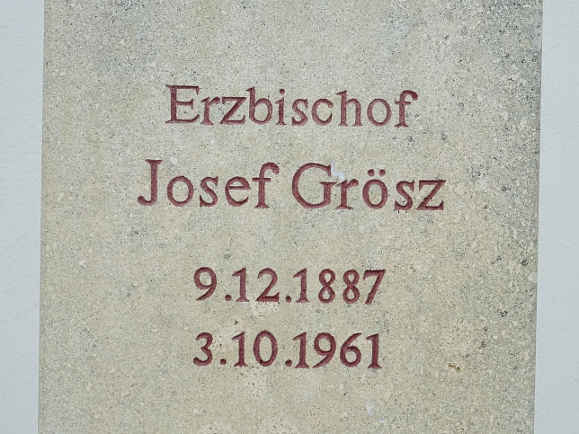 Halbturn, Jzsef Grsz-Denkmal