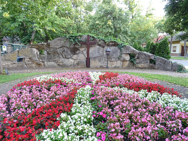 Halbturn, Kreuz Erzherzog-Fiedrich-Strae