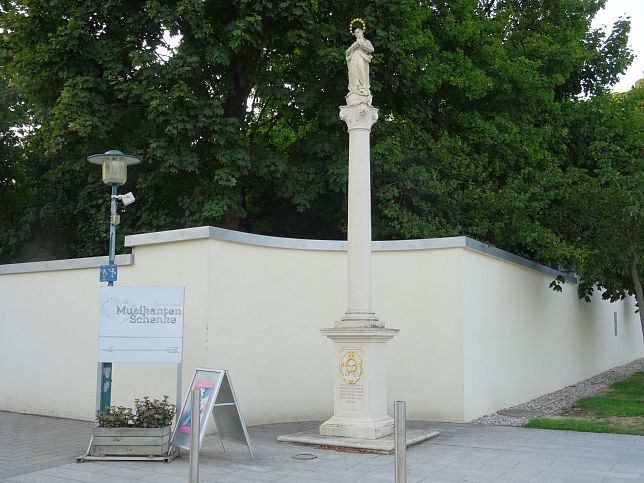 Halbturn, Immaculatasule (5950)