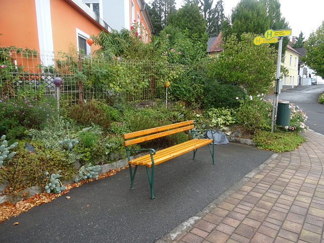 Jennersdorf, Bushaltestelle