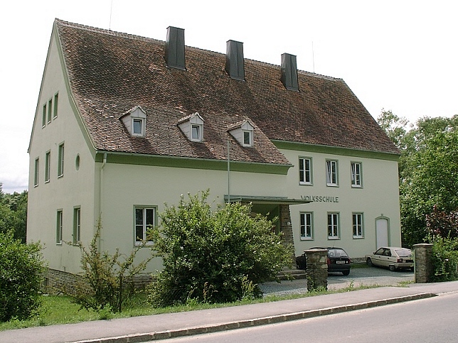 Kotezicken, Volksschule