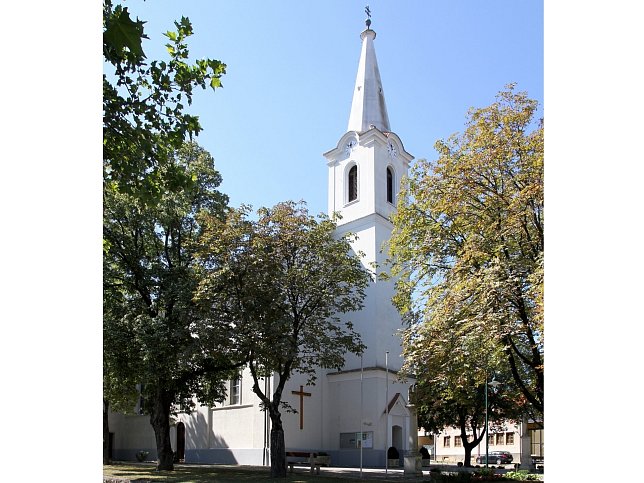 Kroatisch Minihof, Pfarrkirche Hl. Dreifaltigkeit
