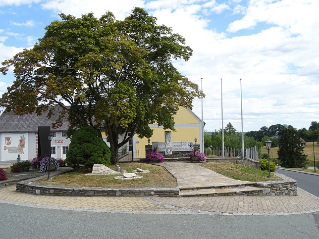 Kroisegg, Kriegerdenkmal