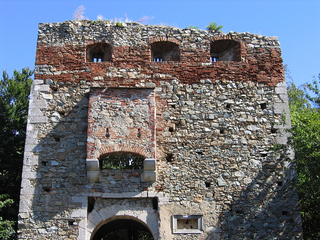 Ruine Landsee, Burgtor