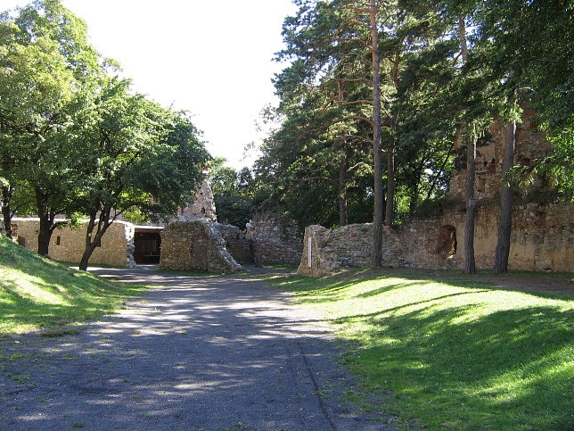 Ruine Landsee, Unterer Hof