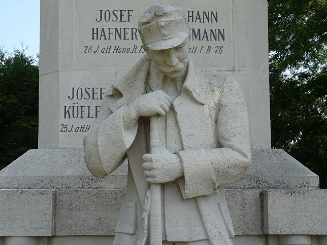 Mnchhof, Kriegerdenkmal