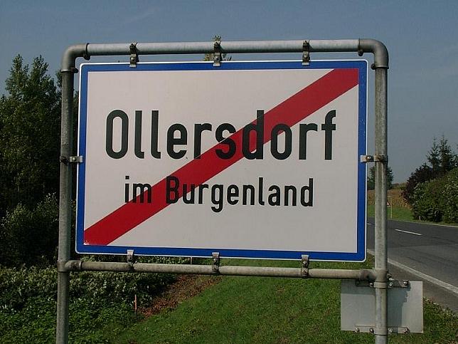 Ollersdorf, Ortstafel