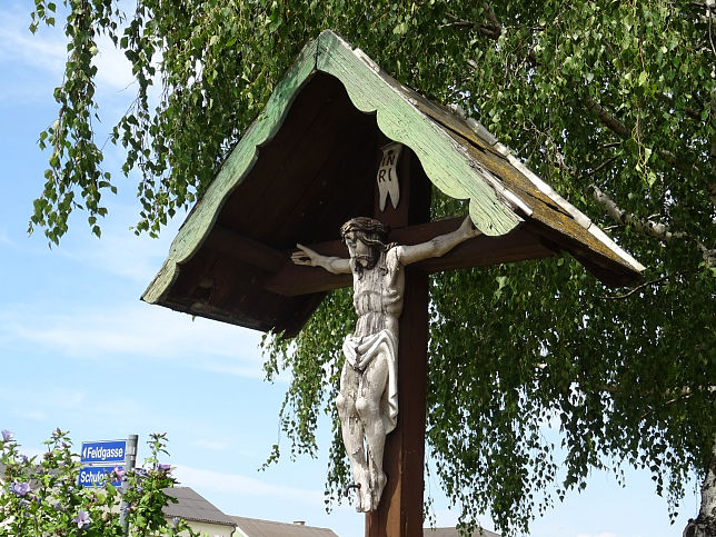 Pama, Kreuz Schulgasse