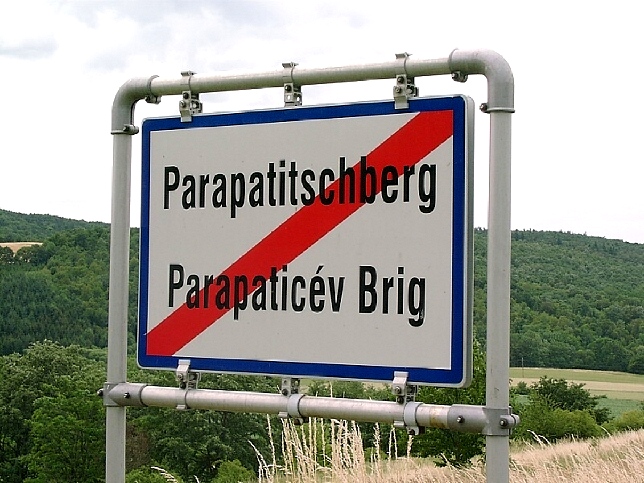 Parapatitschberg, Ortstafel