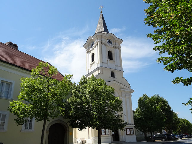Podersdorf am See, Pfarrkirche hl. Katharina