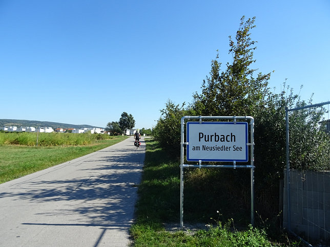 Purbach, Ortstafel