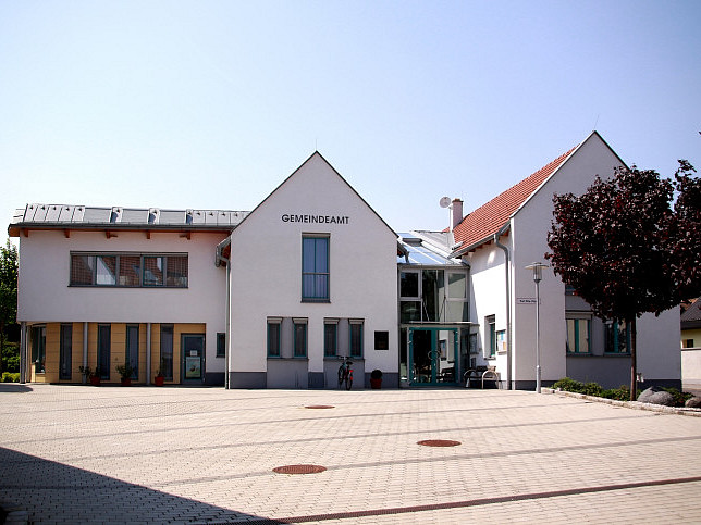 Rohrbach bei Mattersburg, Gemeindeamt