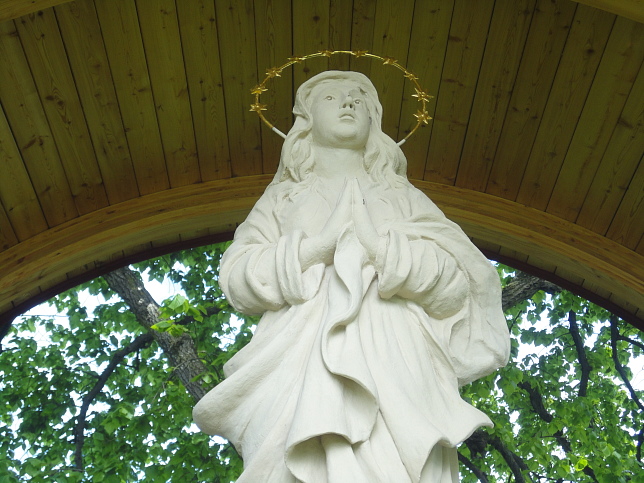 Rosenberg, Marienstatue