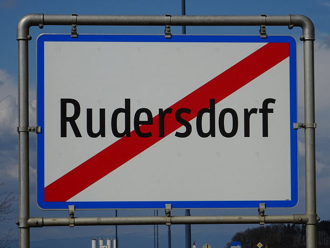 Rudersdorf, Ortstafel