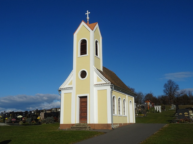 St. Michael, Friedhofskapelle