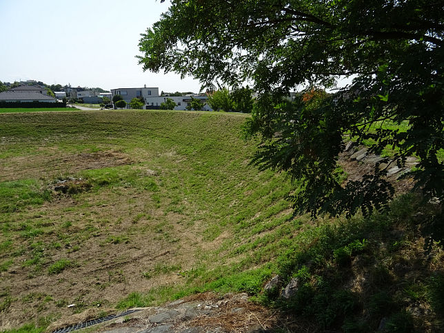Weiden am See, Rückhaltebecken
