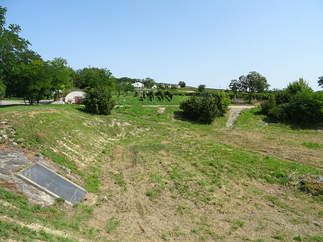 Weiden am See, Rückhaltebecken